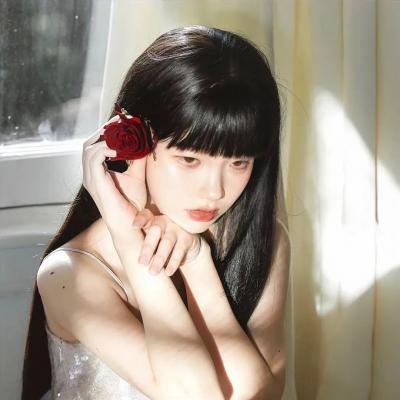 怪物少女妮莫娜