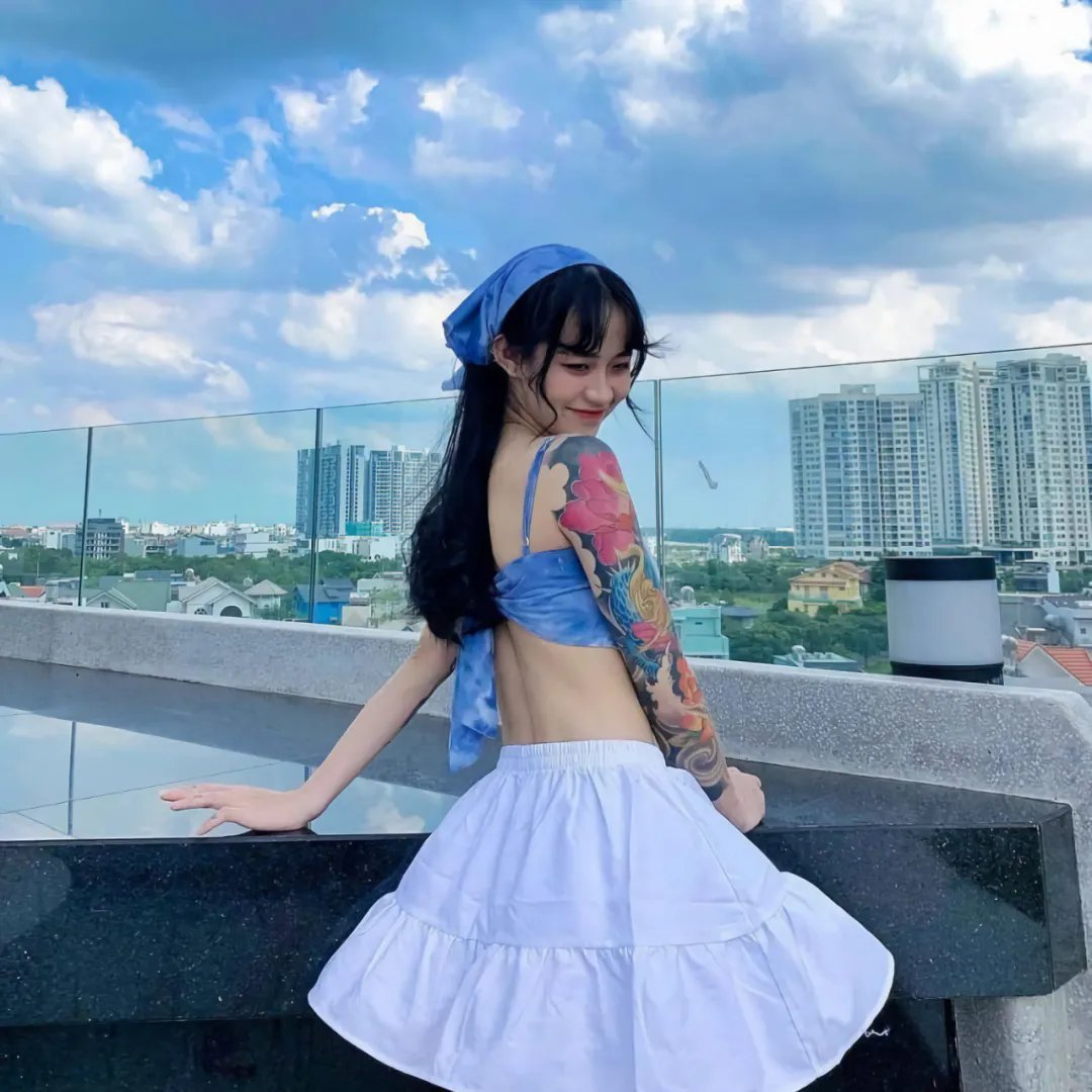燃烧女子的画像